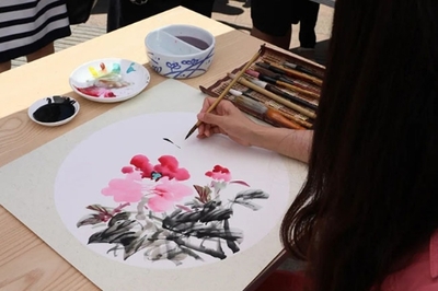 書畫惠民潤(rùn)人心 傳統(tǒng)文化送清風(fēng)——2023昆明文藝周側(cè)記